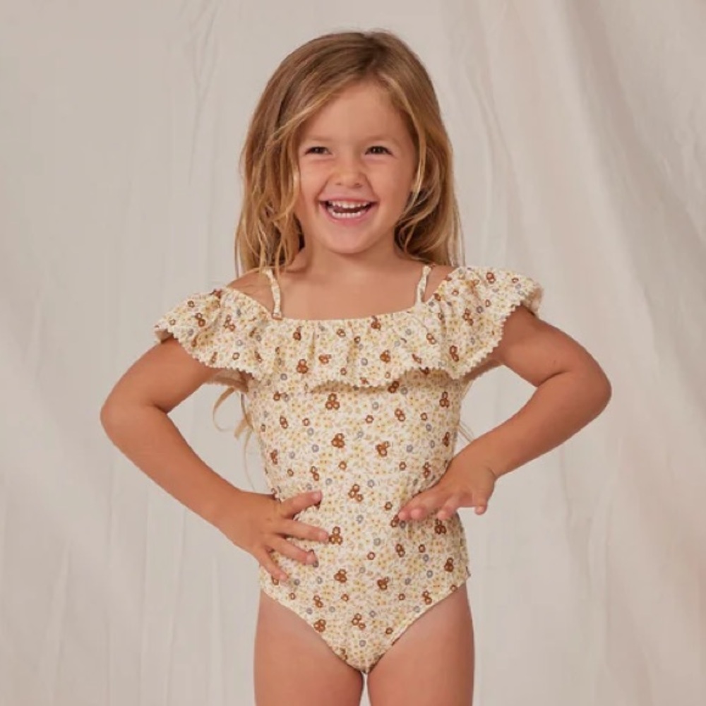Rylee + Cru Off-The-Shoulder One-Piece In Flower Field